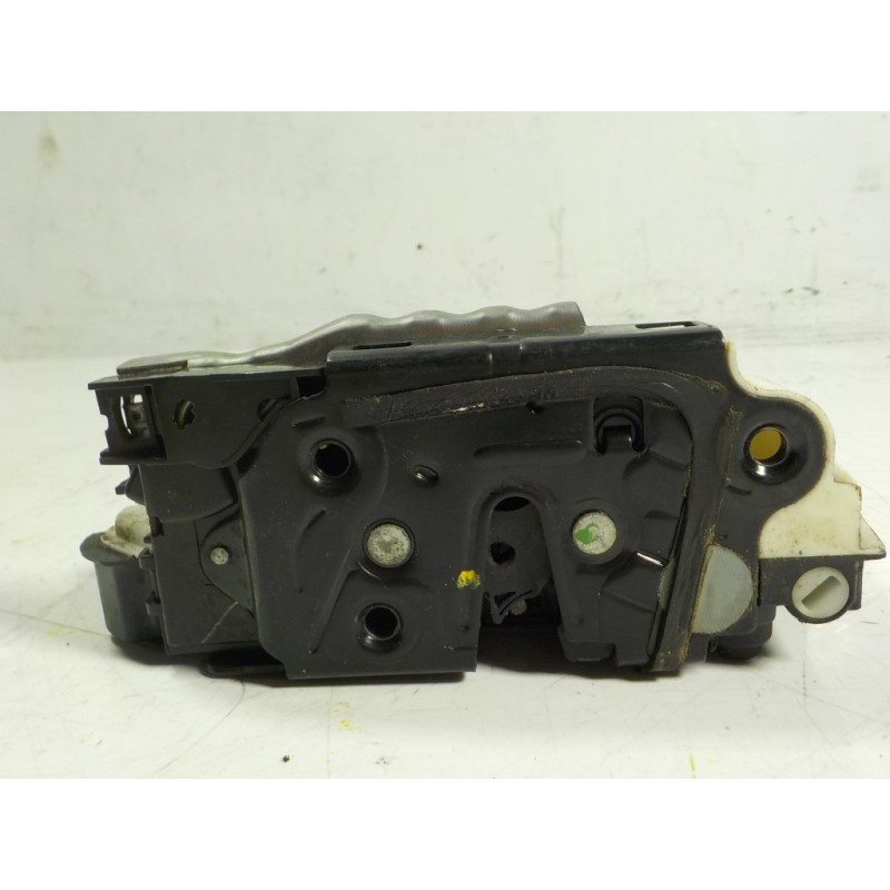 Recambio de cerradura puerta trasera izquierda para volkswagen polo (6r1) 1.6 tdi referencia OEM IAM 5K4839015F 5K4839015F 