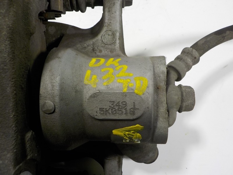 Recambio de pinza freno trasera derecha para lexus is 300h referencia OEM IAM 4783053080  