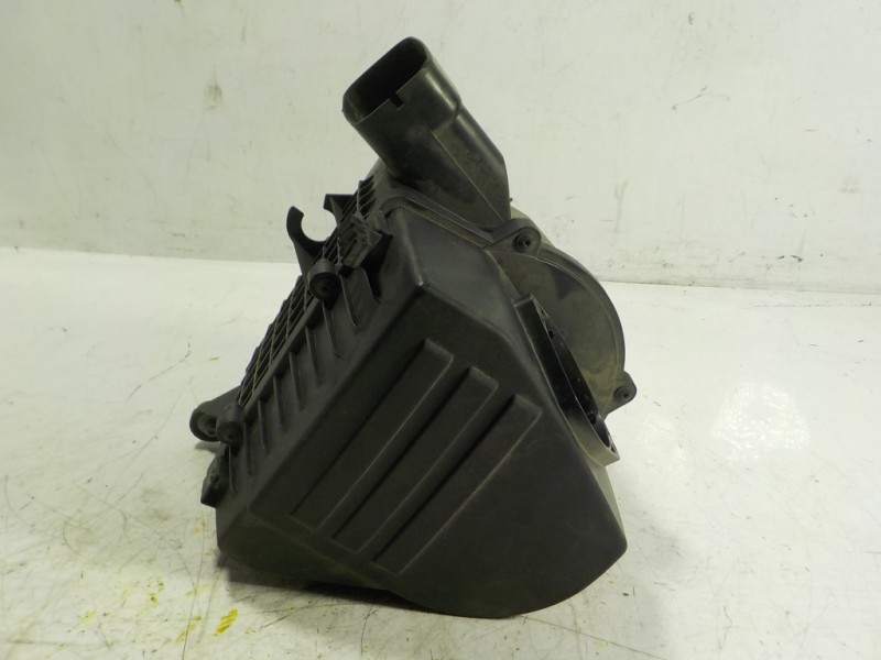 Recambio de filtro aire para volkswagen polo (6r1) 1.6 tdi referencia OEM IAM 6R0129607E  