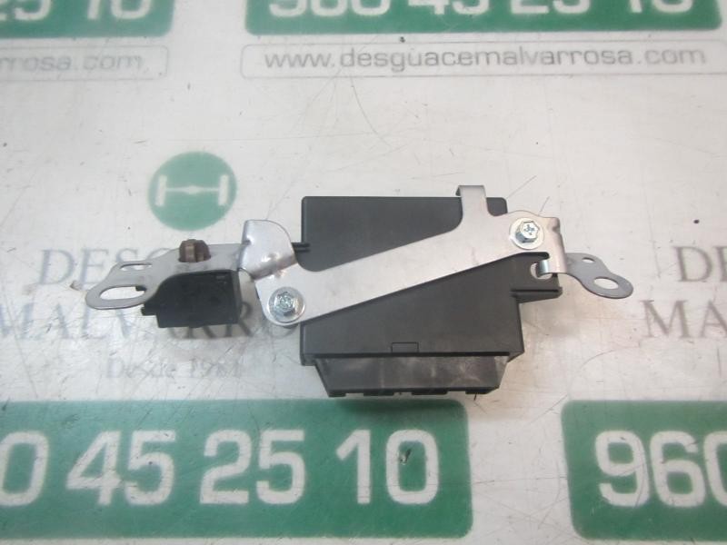 Recambio de modulo electronico para toyota c-hr hybrid active referencia OEM IAM 89340F4012 89340F4012 E152488