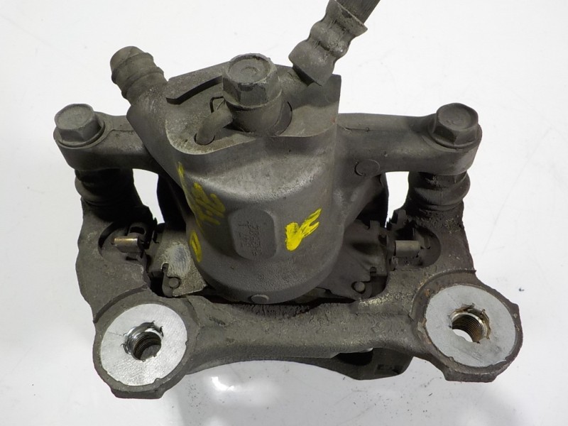 Recambio de pinza freno trasera izquierda para lexus is 300h referencia OEM IAM 4785053080  