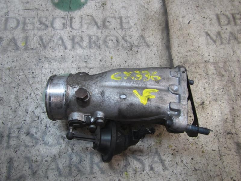 Recambio de caja mariposa para audi a6 berlina (4b2) 2.5 tdi referencia OEM IAM 4B0145950C  