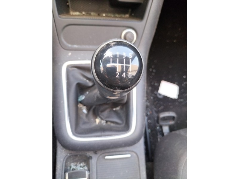 Recambio de palanca cambio para volkswagen tiguan (5n2) 2.0 tdi referencia OEM IAM 5N0711050A 5N0711049T 