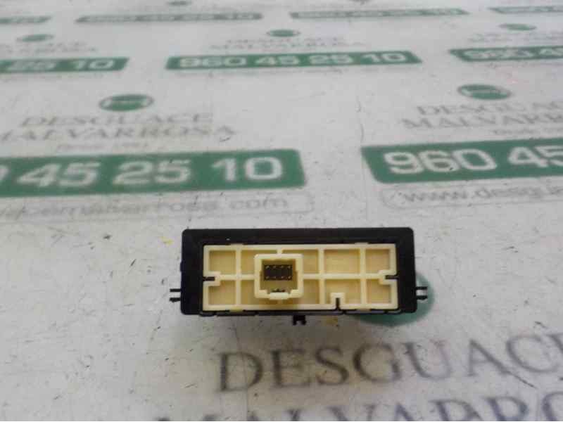 Recambio de mando multifuncion para toyota prius+ 1.8 16v (híbrido) referencia OEM IAM 8401047460  