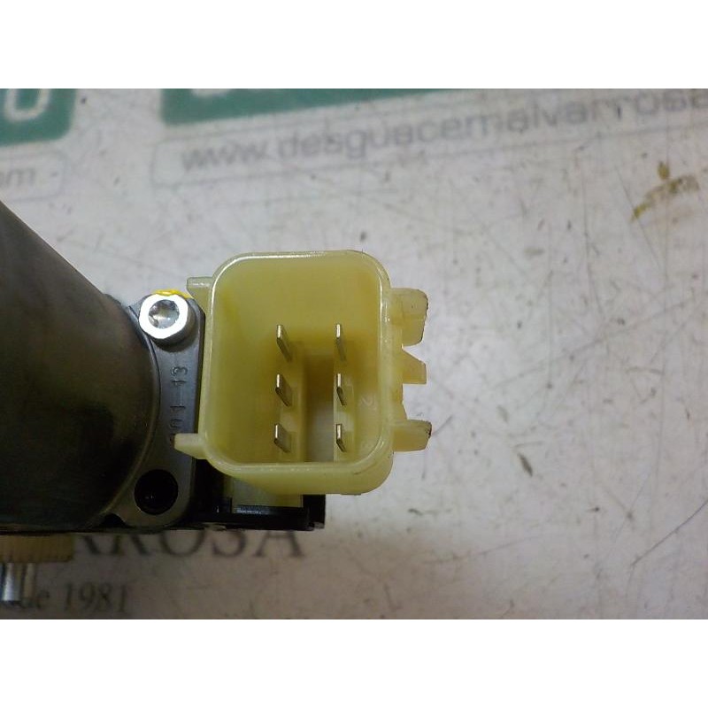 Recambio de motor elevalunas delantero izquierdo para ford fiesta (ccn) trend referencia OEM IAM 1852321 8A6114A389B 0130822618