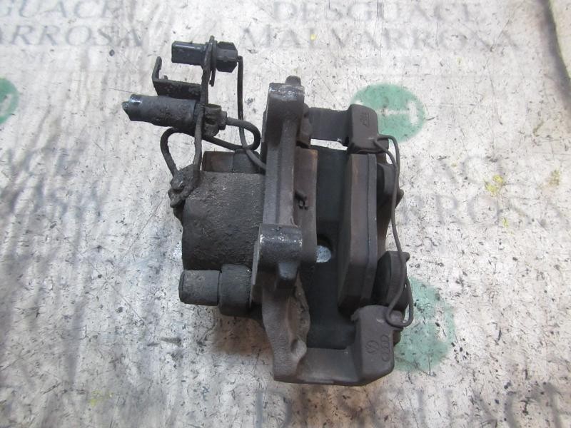 Recambio de pinza freno delantera izquierda para audi a6 berlina (4b2) 2.5 tdi referencia OEM IAM 4B0615123  