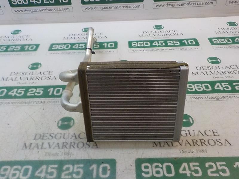 Recambio de radiador calefaccion / aire acondicionado para ford fiesta (ccn) trend referencia OEM IAM 1743436  