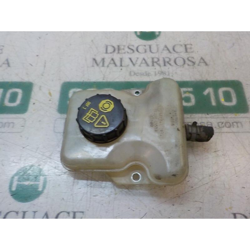 Recambio de deposito servo para mazda 5 berl. (cr) 2.0 diesel cat referencia OEM IAM C23643550A  