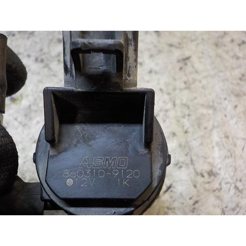 Recambio de bomba limpia para mazda 3 berlina (bk) 1.6 cd diesel cat referencia OEM IAM  8603109120 8603109120