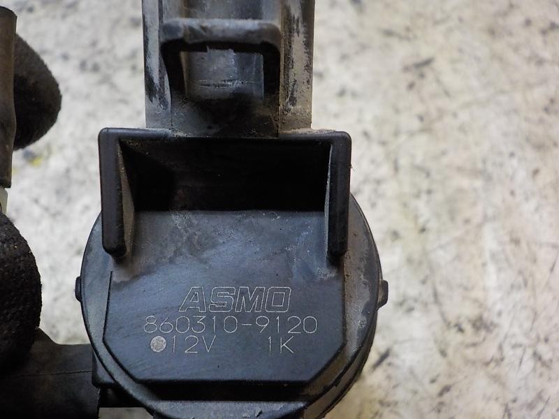 Recambio de bomba limpia para mazda 3 berlina (bk) 1.6 cd diesel cat referencia OEM IAM  8603109120 8603109120