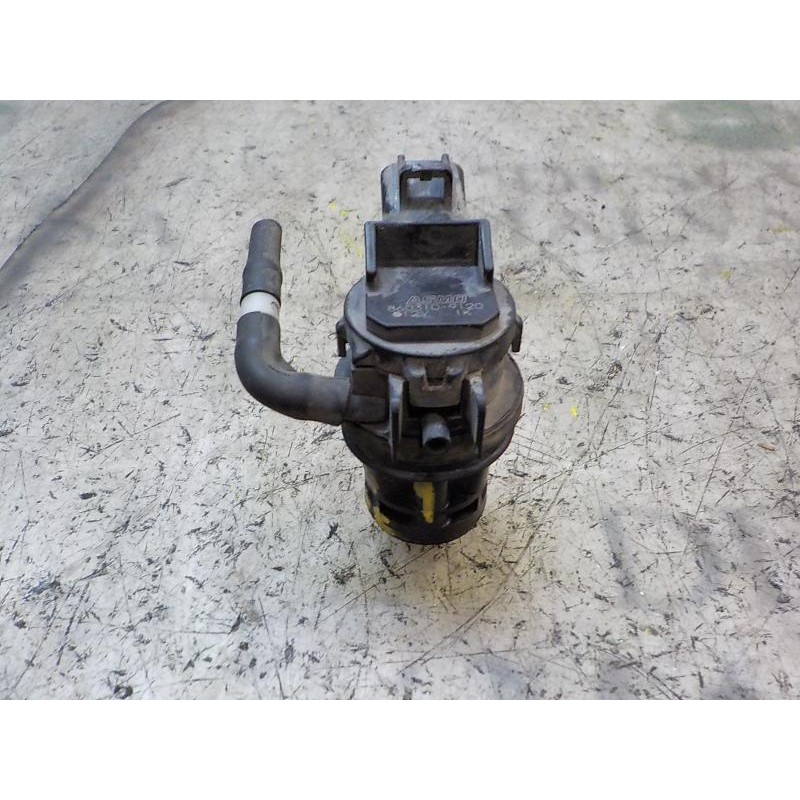 Recambio de bomba limpia para mazda 3 berlina (bk) 1.6 cd diesel cat referencia OEM IAM  8603109120 8603109120