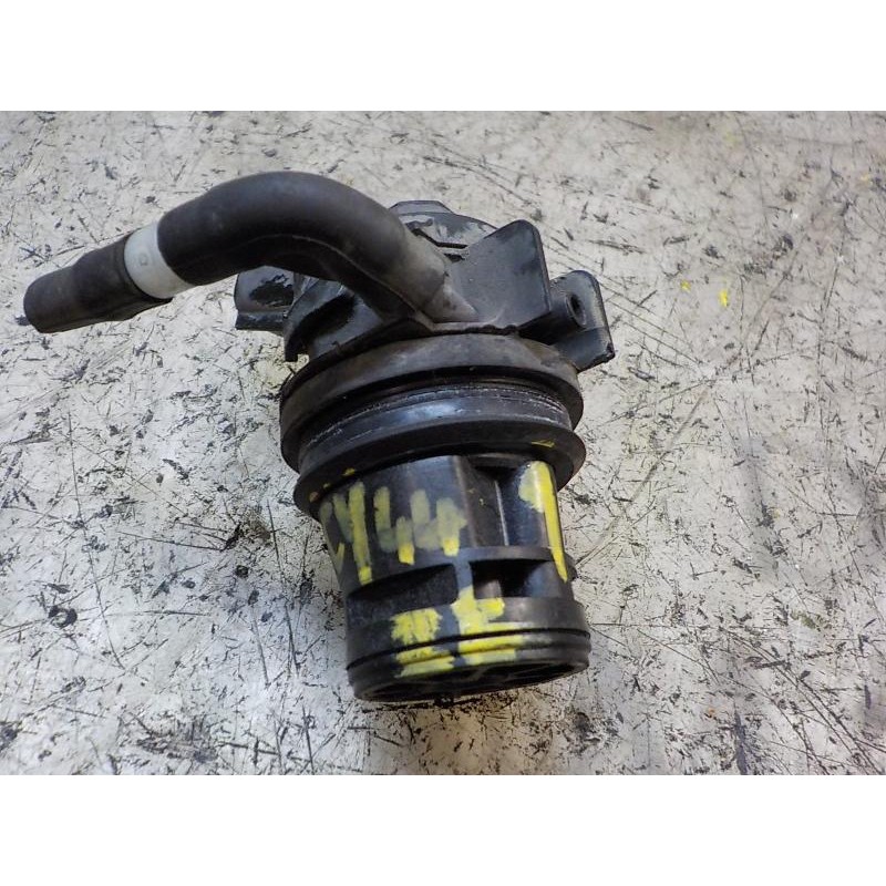 Recambio de bomba limpia para mazda 3 berlina (bk) 1.6 cd diesel cat referencia OEM IAM  8603109120 8603109120