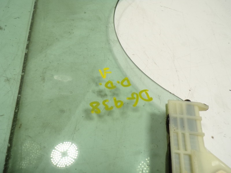 Recambio de cristal puerta delantero derecho para kia niro concept referencia OEM IAM 82420G5020  