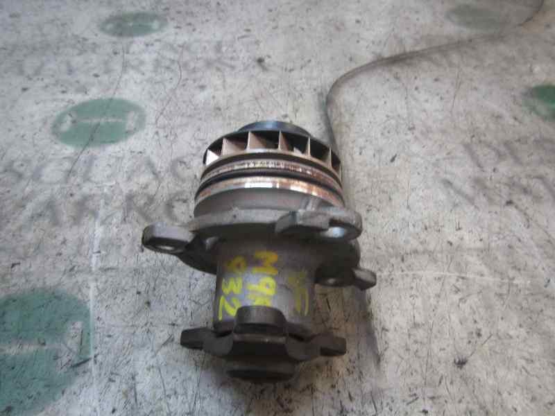 Recambio de bomba agua para renault koleos bose edition referencia OEM IAM   