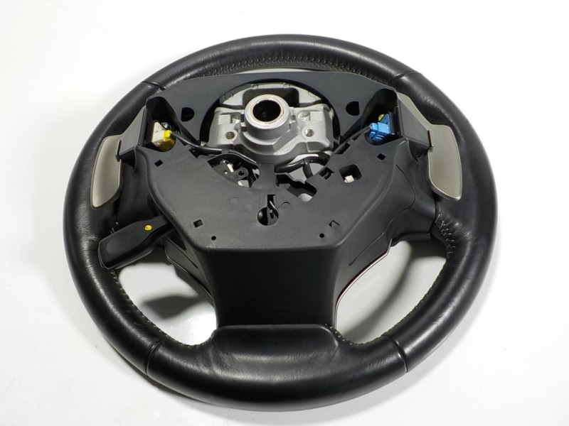 Recambio de volante para lexus is 300h referencia OEM IAM 4510053440C0  
