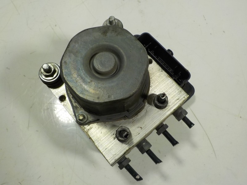 Recambio de abs para fiat panda (319) 1.2 cat referencia OEM IAM 71775521 00519654480 