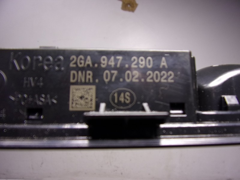 Recambio de piloto interior para volkswagen taigo 1.0 tsi referencia OEM IAM 2GA947290ADNR  