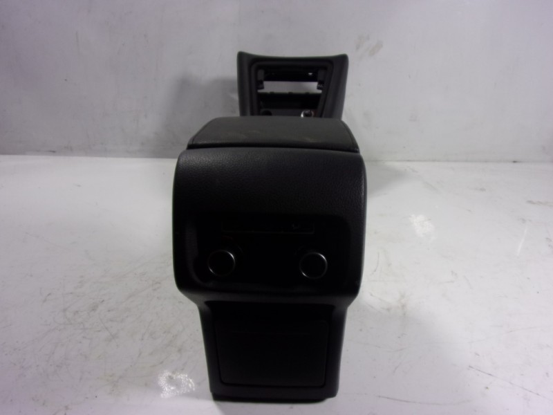 Recambio de apoyabrazos central para seat alhambra (711) 2.0 tdi referencia OEM IAM 5M0864207GYAF  