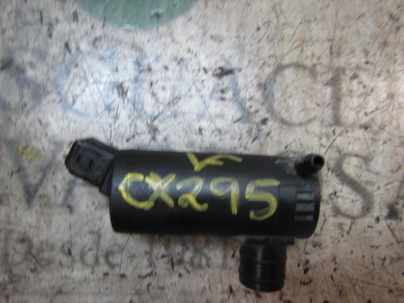 Recambio de bomba limpia para ford transit caja cerrada ´06 2.4 tdci cat referencia OEM IAM   