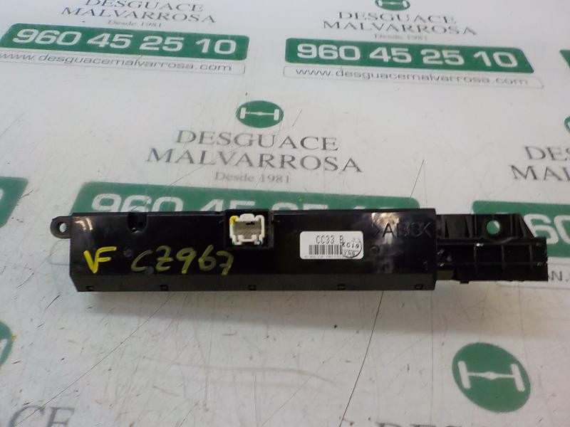 Recambio de pantalla multifuncion para mazda 5 berl. (cr) 2.0 diesel cat referencia OEM IAM CC33611J0B  