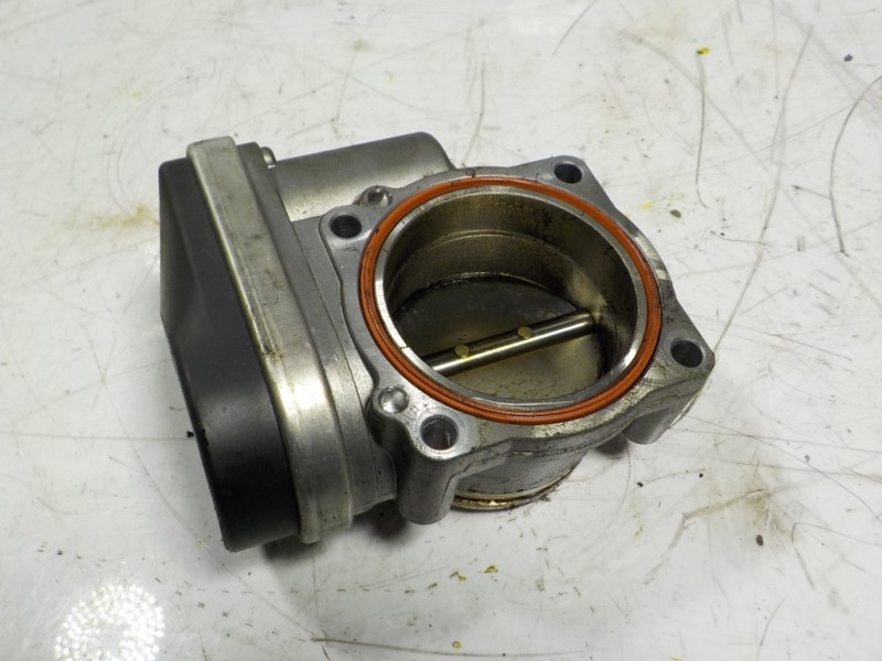 Recambio de caja mariposa para bmw serie 3 berlina (e90) 2.0 16v cat referencia OEM IAM   