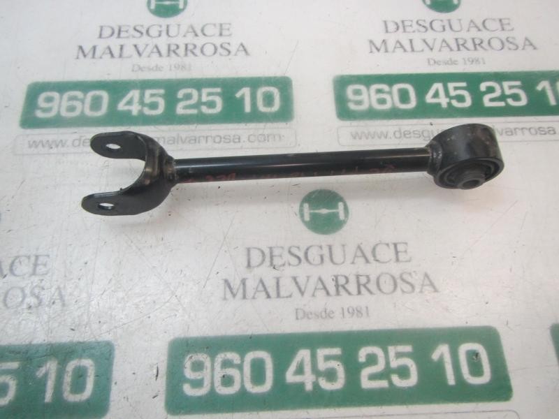 Recambio de brazo suspension inferior trasero izquierdo para toyota c-hr hybrid active referencia OEM IAM 4871002090  