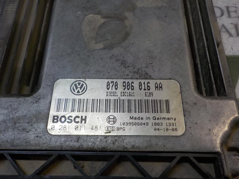 Recambio de centralita motor uce para volkswagen touareg (7la) tdi v10 referencia OEM IAM 070906016AA 070906016AA 0281011481