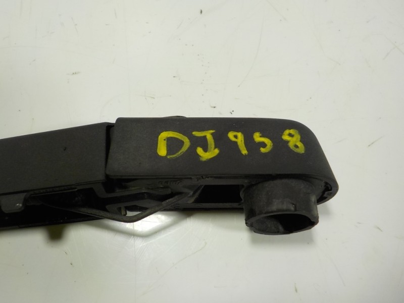 Recambio de brazo limpia trasero para fiat panda (319) 1.2 cat referencia OEM IAM   