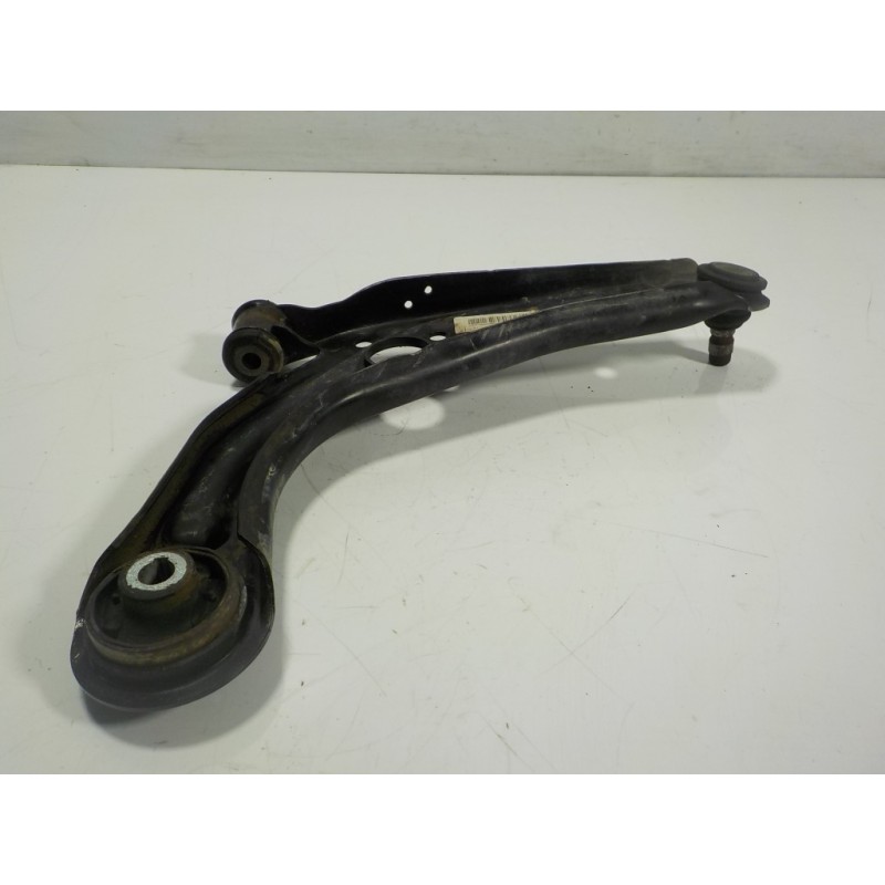 Recambio de brazo suspension inferior delantero izquierdo para fiat panda (319) 1.2 cat referencia OEM IAM  00520139600 