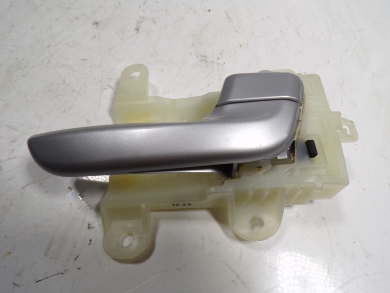 Recambio de maneta interior delantera derecha para kia niro concept referencia OEM IAM 82620G5010  