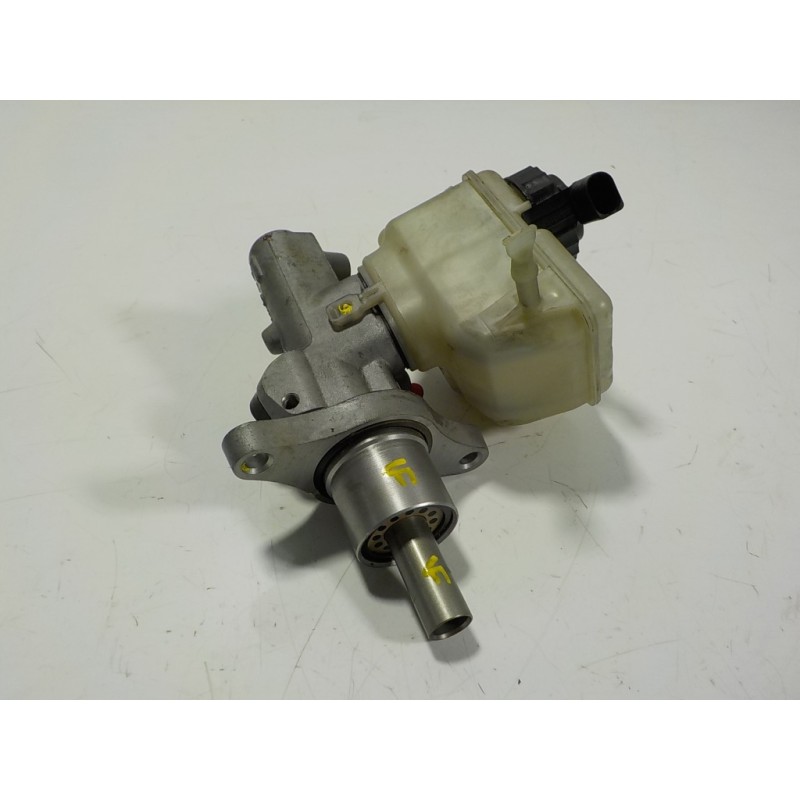 Recambio de bomba freno para volkswagen golf vi (5k1) 1.6 tdi dpf referencia OEM IAM 1K1614019K 1K1611301D 