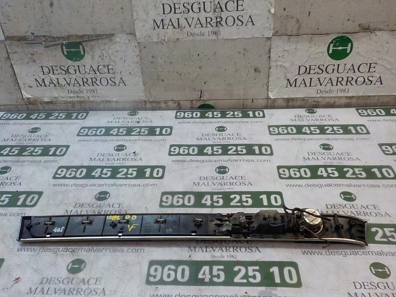 Recambio de maneta interior delantera derecha para volkswagen touareg (7la) tdi v10 referencia OEM IAM 7L6867068N7U7  