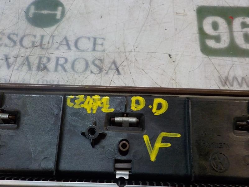 Recambio de maneta interior delantera derecha para volkswagen touareg (7la) tdi v10 referencia OEM IAM 7L6867068N7U7  