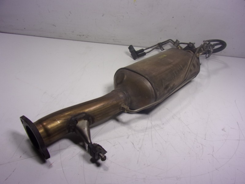 Recambio de filtro de particulas para volvo c30 2.4 20v diesel referencia OEM IAM  2379215100 