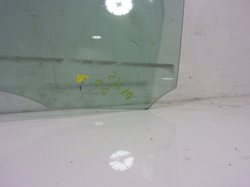 Recambio de cristal puerta delantero derecho para seat alhambra (711) 2.0 tdi referencia OEM IAM 7N0845202  