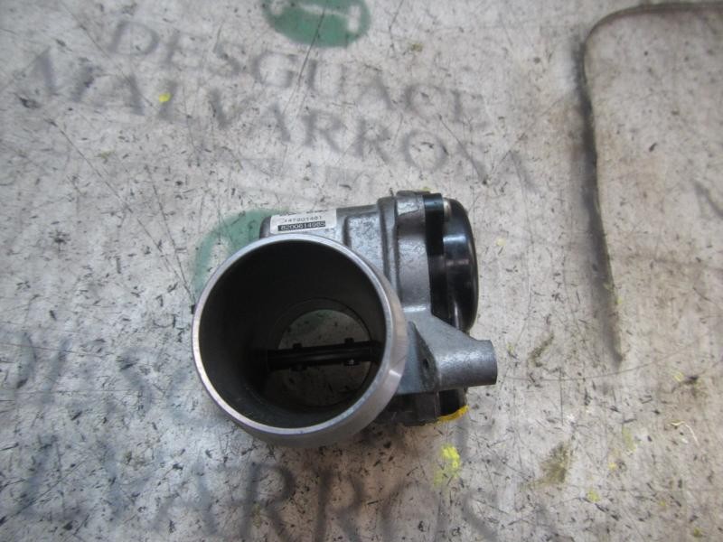 Recambio de caja mariposa para renault megane iii berlina 5 p dynamique referencia OEM IAM 8200614985 8200614985 