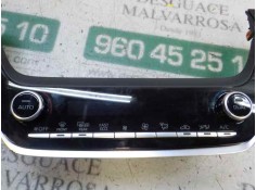 Recambio de mando climatizador para toyota corolla wagon 2.0 16v hybrid referencia OEM IAM 5590002F30 5590002F30 7035G9N 2