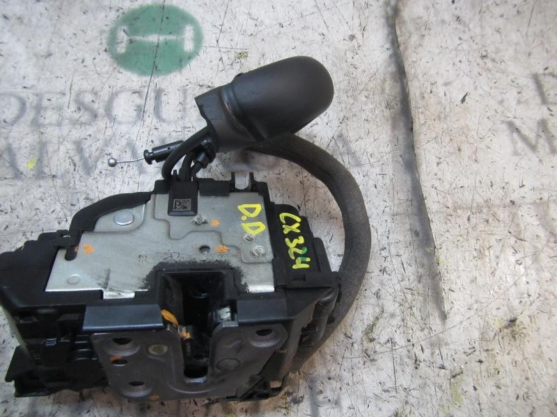 Recambio de cerradura puerta delantera derecha para renault megane iii berlina 5 p dynamique referencia OEM IAM 805020001R  