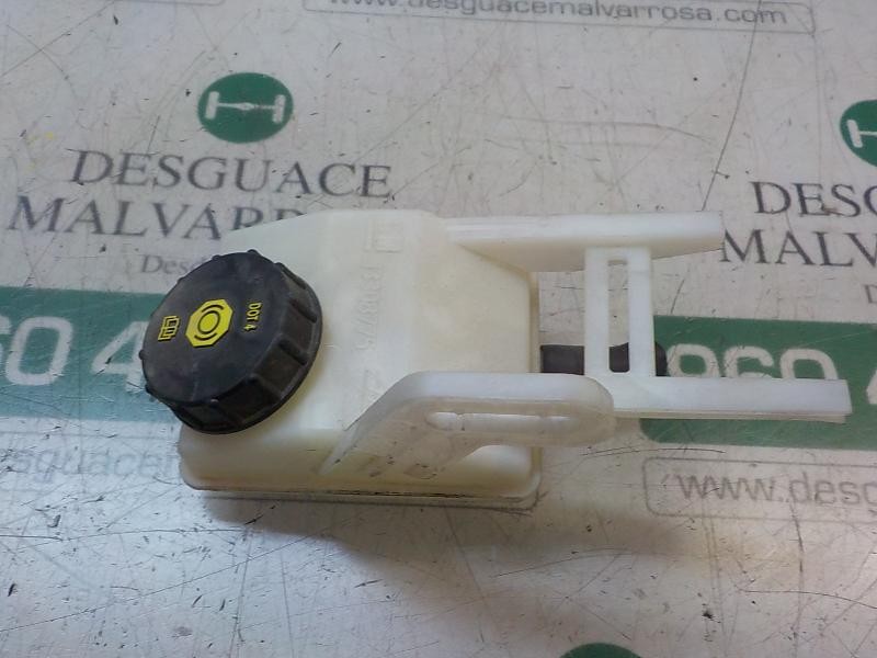 Recambio de deposito servo para opel zafira (c) excellence referencia OEM IAM 13308775  