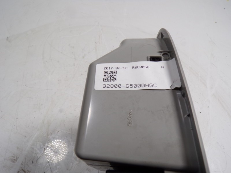 Recambio de piloto interior para kia niro concept referencia OEM IAM 92800G5000HGC 92800G5000HGG 