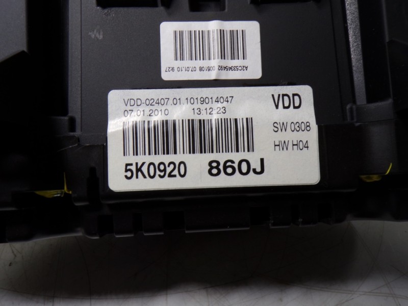 Recambio de cuadro instrumentos para volkswagen golf vi (5k1) 1.6 tdi dpf referencia OEM IAM 5K0920860J 5K0920860J 