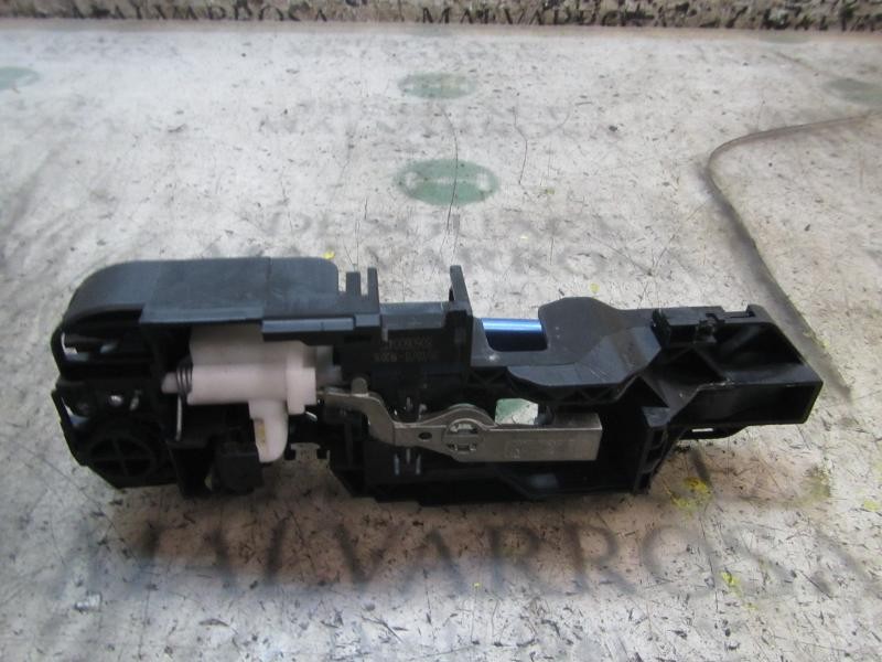 Recambio de maneta exterior delantera derecha para renault megane iii berlina 5 p dynamique referencia OEM IAM 806B02596R  