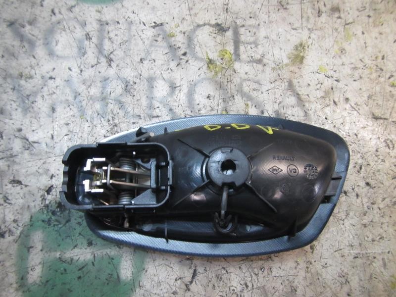 Recambio de maneta interior delantera derecha para renault megane iii berlina 5 p dynamique referencia OEM IAM 826724399R  