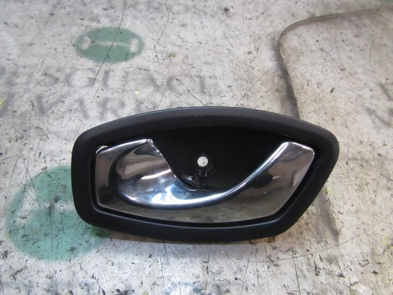Recambio de maneta interior trasera izquierda para renault megane iii berlina 5 p dynamique referencia OEM IAM 826733790R  