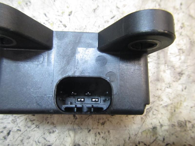 Recambio de modulo electronico para renault megane iii berlina 5 p dynamique referencia OEM IAM 479305259R 479305259R 