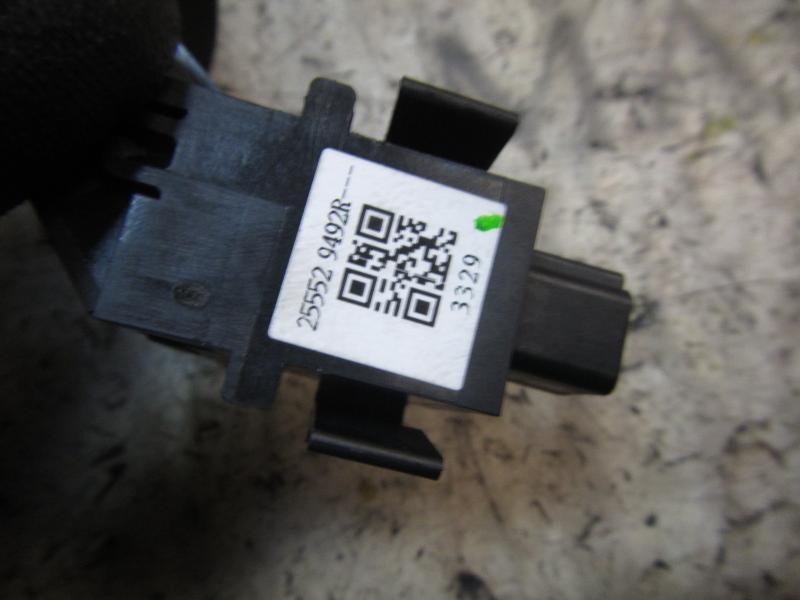 Recambio de modulo electronico para renault megane iii berlina 5 p dynamique referencia OEM IAM 255529492R 255529492R 