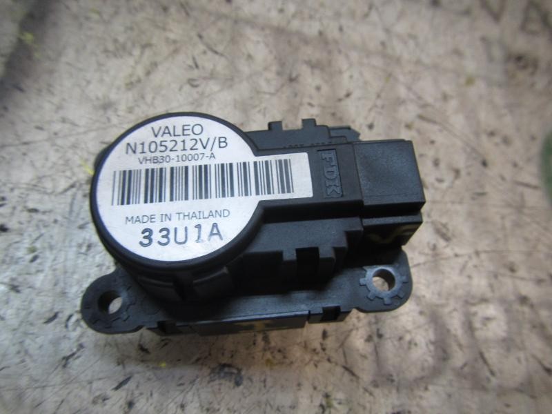 Recambio de motor electrico para renault megane iii berlina 5 p dynamique referencia OEM IAM 7701207721  