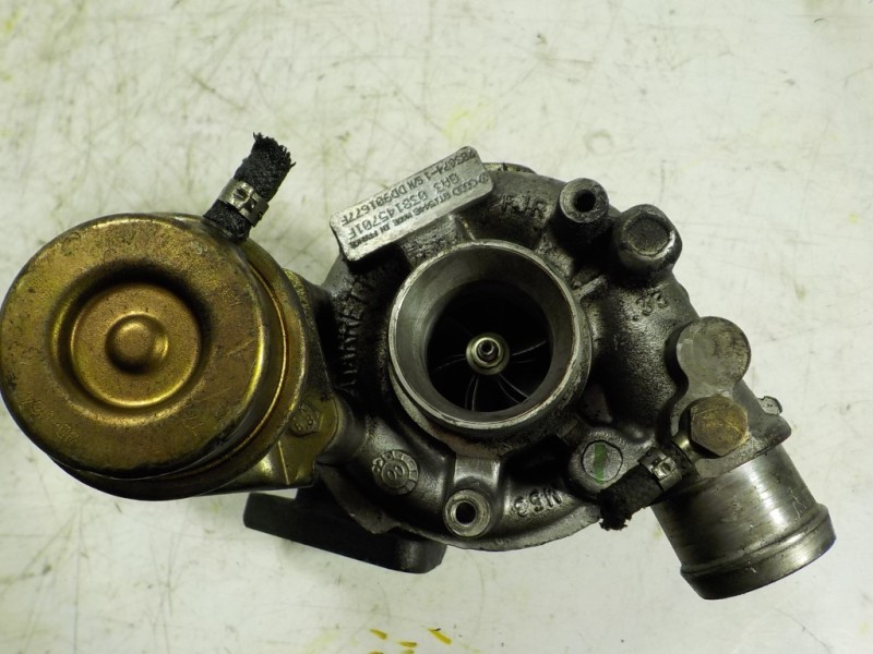 Recambio de turbocompresor para seat cordoba berlina (6k2) stella referencia OEM IAM  038145701F 
