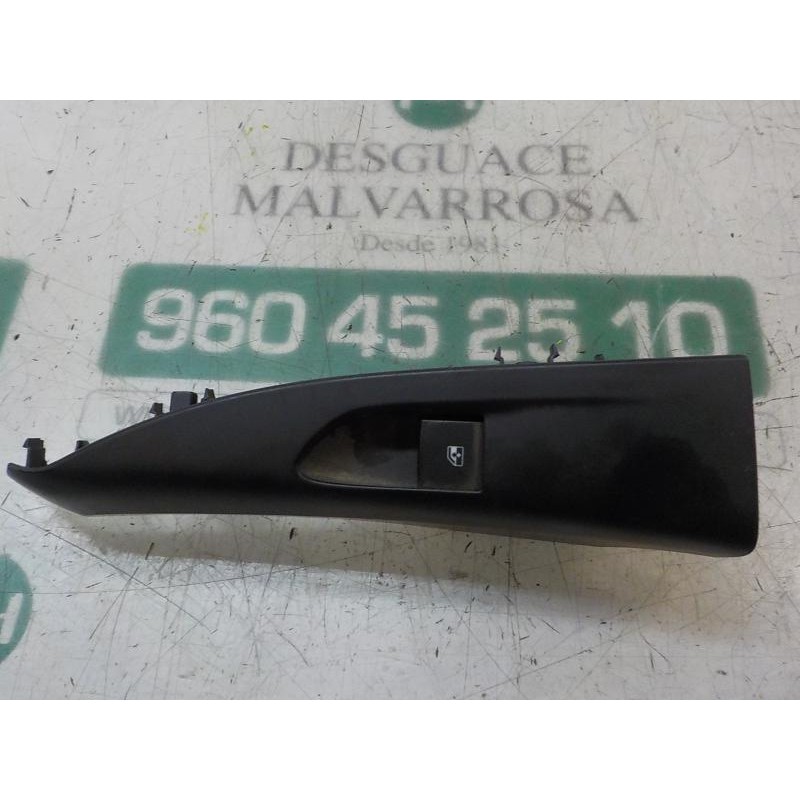 Recambio de mando elevalunas trasero derecho para opel zafira (c) excellence referencia OEM IAM 13408452 13408452 