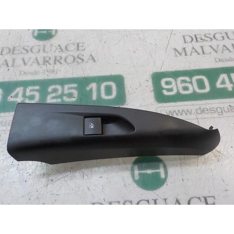 Recambio de mando elevalunas trasero izquierdo para opel zafira (c) excellence referencia OEM IAM 13408452 13408452 